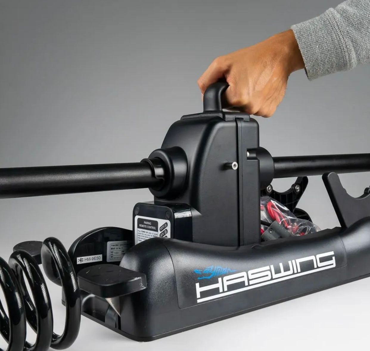 Motor Elétrico Haswing Cayman B 55 lbs 12V para Barco – Controle Remoto - Image 10